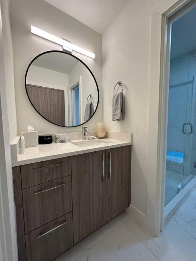 Вилла The Sun House - 3 Bed, 2 Bath, Private Pool, Fire Pit, Huge Backyard Форт-Лодердейл Экстерьер фото